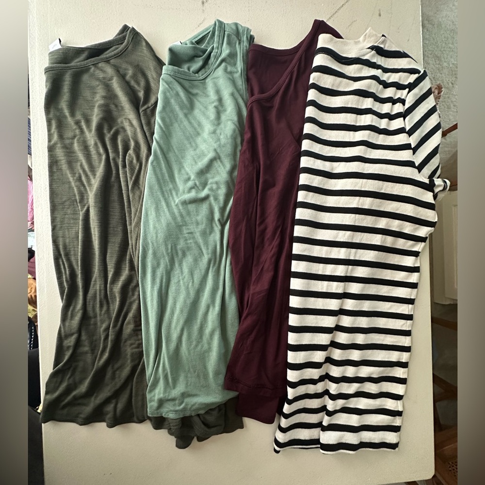 Bundle of Women’s Tees